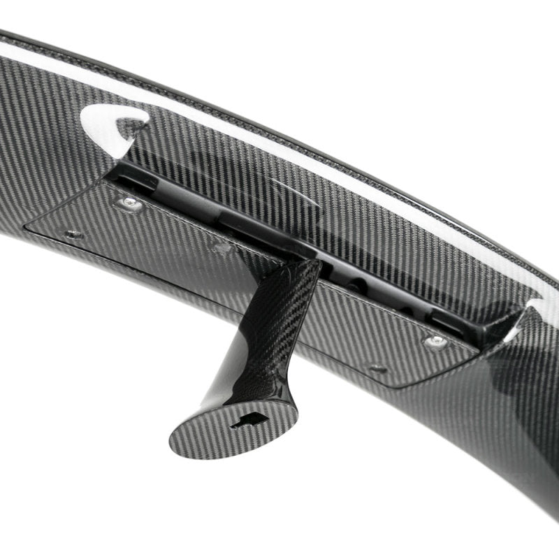 Seibon 09-11 Nissan GTR R35 VS-Style Carbon Fiber Rear Spoiler